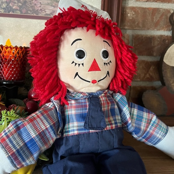 Vintage Johnny Gruelle Vintage Classic
17" Raggedy Andy - Picture 3 of 4